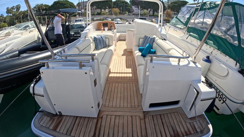 VAUDREY MILLER CUSTOM SUPERYACHT TENDER